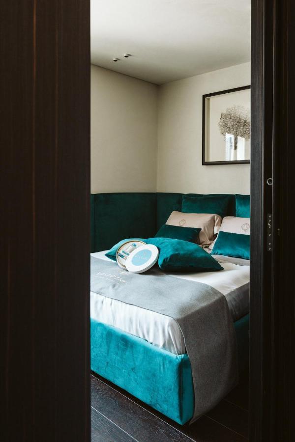 Bed and Breakfast The Harbour - Luxury Living Trani Esterno foto