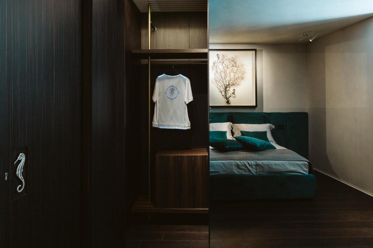 Bed and Breakfast The Harbour - Luxury Living Trani Esterno foto